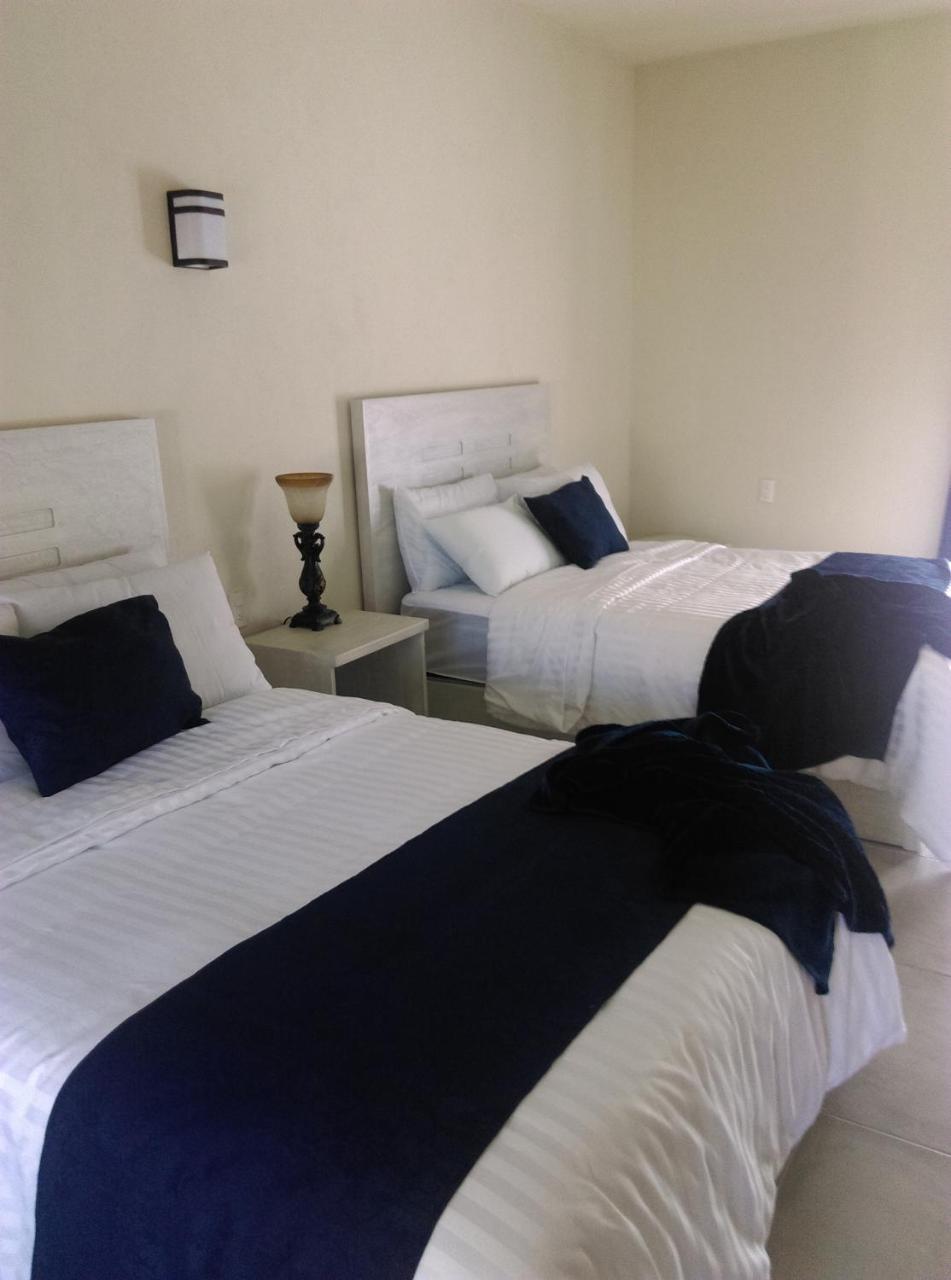 Hotel Don Faustino Bernal Esterno foto