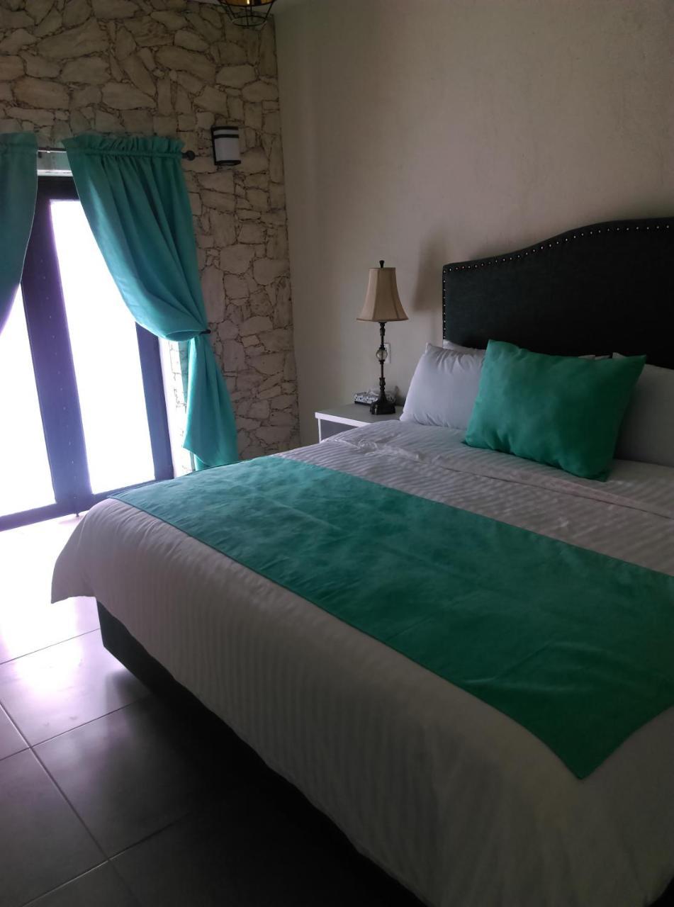Hotel Don Faustino Bernal Esterno foto