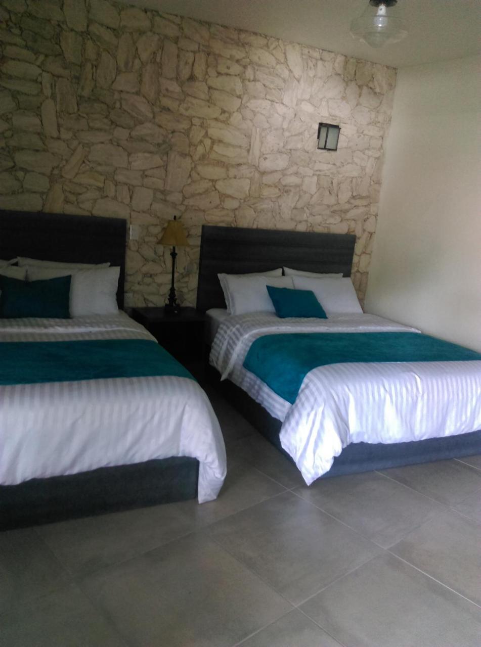 Hotel Don Faustino Bernal Esterno foto